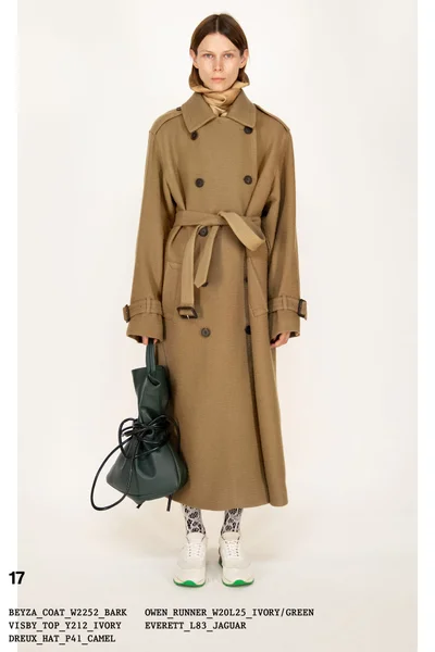 Look 17